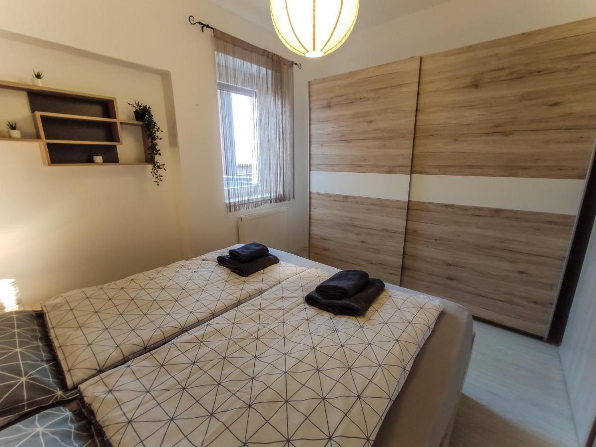 Trika Apartman Sárvár Εξωτερικό φωτογραφία